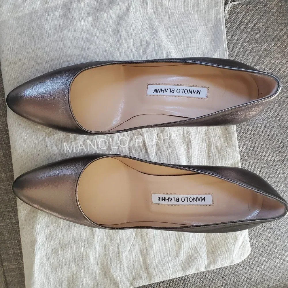 Manolo Blahnik Women Brown Suede Slip-on Dress Pumps Heel Size 38 - Picture 2 of 11